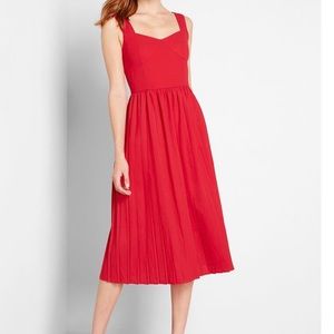 ✨NWOT✨ ModCloth Pleated Dress